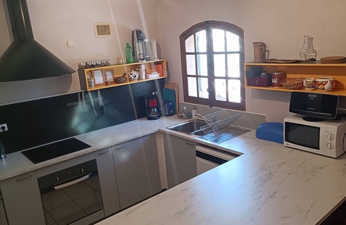Roquefort-la-Bedoule Apartamento | Apartamento de 70 m², situado en una zona tranquila en las colinas, a solo 10 minutos del mar.