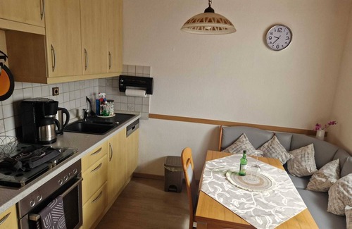 Zweckel Apartamento | 70qm 3,5 Zimmer Wohnung mit Balkon Nähe Movie Park Veltins Arena