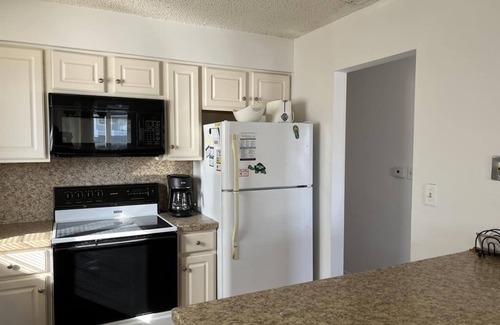 Townsend's Inlet Casa | 7112 Pleasure Avenue 2nd Floor