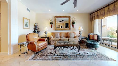 Shelter Cove Villa | 7124 Harbourside I