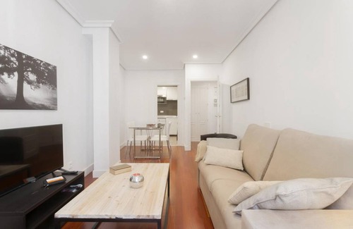 Malasaña Apartamento | 72 m² Apartamento ∙ 1 habitación ∙ 4 huéspedes