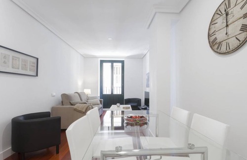 Malasaña Apartamento | 72 m² Apartamento ∙ 1 habitación ∙ 4 huéspedes