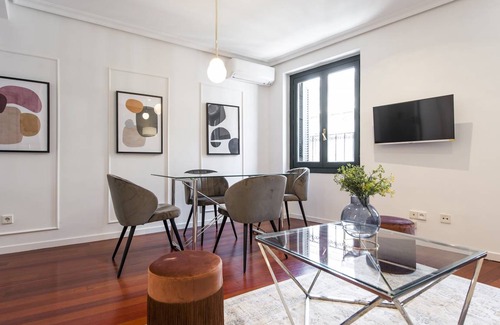 Malasaña Apartamento | 72 m² Apartamento ∙ 1 habitación ∙ 4 huéspedes