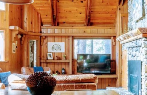 Ponderosa Casa | 7200ft Elv ,Sequoias Trl 100 Giant,LRG Family,Pets