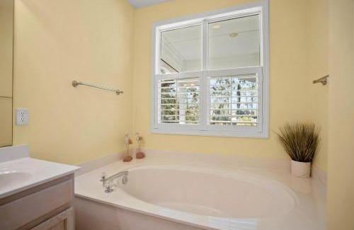 Bonito Boathouses Casa | 728 Bonito Rd