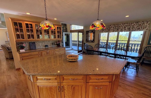 Franconia Casa | 72WT Cannon Mountain Family retreat with big views and tons of space!