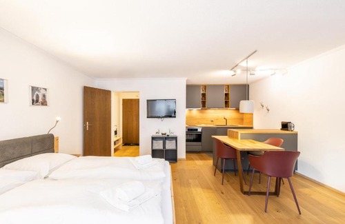 Vulpera Apartamento | 7304 Pure Freude in dieser stilvoll renovierten Wohnung mit moderner Kueche