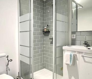 Bagnolet Apartamento | 732 Charmant studio en mezzanine proche du métro 9