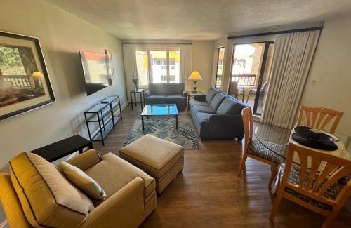 Shelter Cove Casa | 7324 Harbourside III Villas