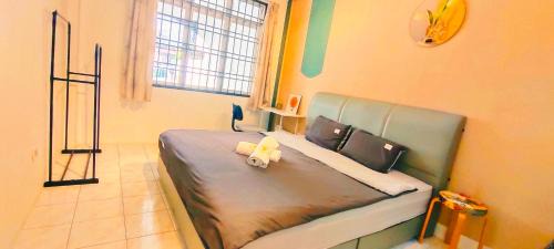 Daerah Kulai Villa | 7340 Tmn Putri Kulai 4BR 11pax Single Storey House Near JPO