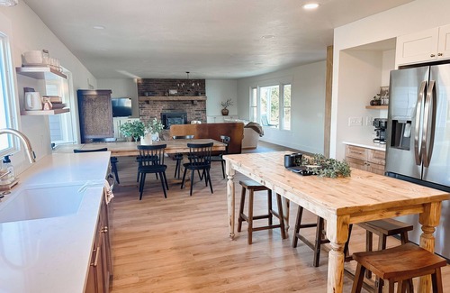 Brookline Station Casa | 75-Acre Luxury Farmstay- Farm Animals, Trails, Fishing, & Game Room