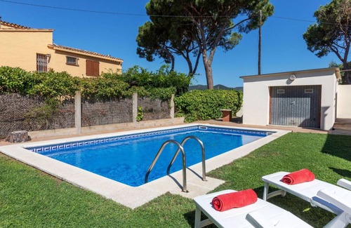 Calonge Otro | 75 m² Alojamiento ∙ 3 habitaciones ∙ 6 huéspedes
