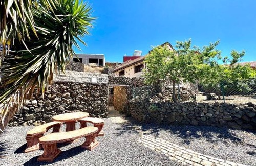 Isora Chalet De Esquí | 75 m² Chalet ∙ 2 bedrooms ∙ 6 guests