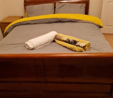Sherborne St. John Apartamento | 75 Park Prewett Dbl room with beautiful bathroom