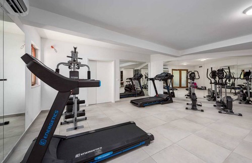 Nova Vas Villa | 750 m² Villa ∙ 6 habitaciones ∙ 14 personas