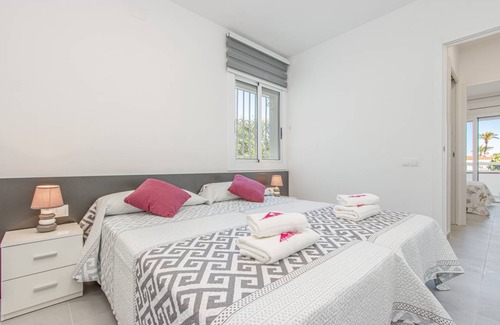 Empuriabrava Apartamento | 77 m² Apartamento ∙ 2 habitaciones ∙ 5 huéspedes
