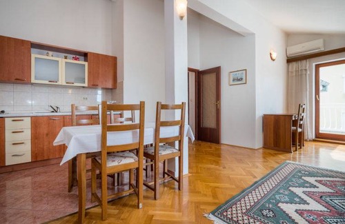 Jadranovo Apartamento | 77 m² Apartamento ∙ 2 habitaciones ∙ 6 personas
