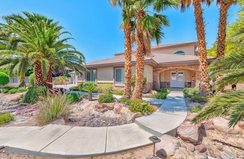 Spring Valley Casa | 777Rentals - 10BR/7BA - West Strip Paradise