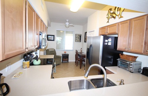 Braden River Condominio | 7803-205 Gorgeous lake and golf view condo