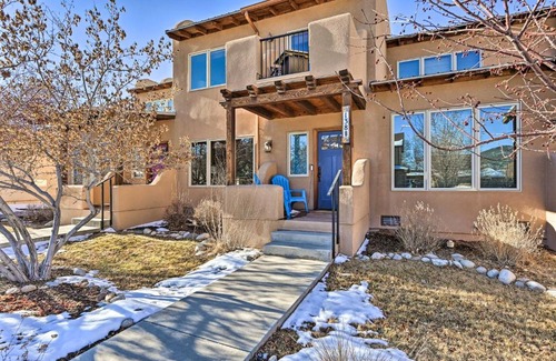 Salida Casa | 7984 Pet-Friendly Townhome with Grill!