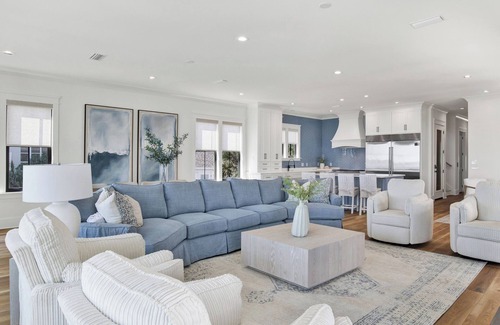 Ono Island Casa | 7BD/7BA Luxury Gulf-Front Home w/ Private Pool + Beach Access