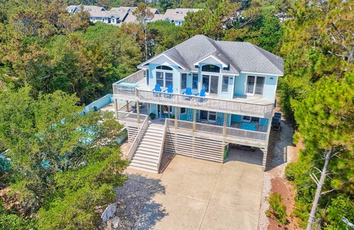 Corolla Light Casa | 7BR Dog Friendly | Pool | Hot Tub | Game Room
