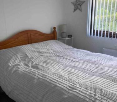 Builth Wells Apartamento | 7F Cwtch Cymru Lodge, Caer Beris Holiday Park - no commercial vehicles permitted on site