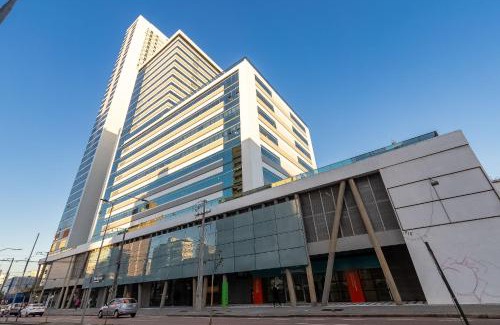 Reboucas Apartamento | 7th Avenue - Centro | Curitiba | Gonzaga Stays