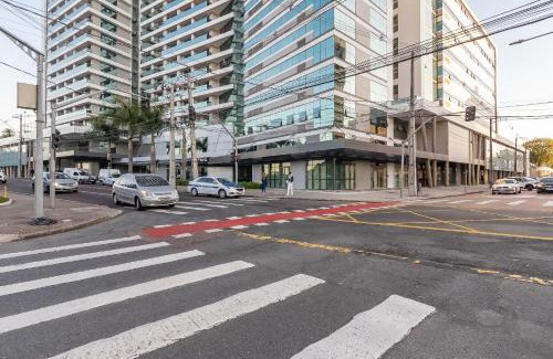 Reboucas Apartamento | 7th Avenue - Centro | Curitiba | Gonzaga Stays