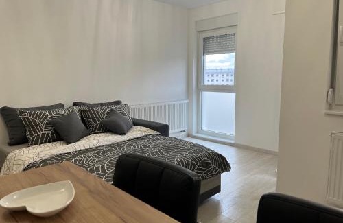 Doboj Apartamento | 7th Sky