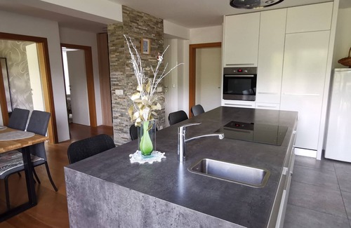 Visoko Apartamento | 7thmill Apartments