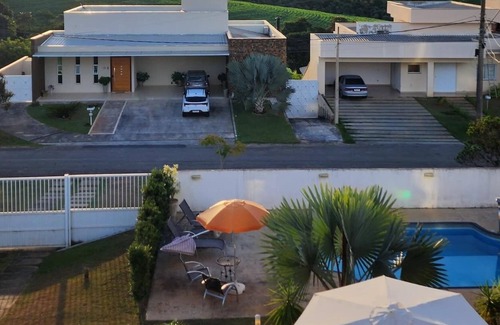 Aracoiaba da Serra Casa | 8/11 Piscina, Fogo de Chão, Lareira, Banheira