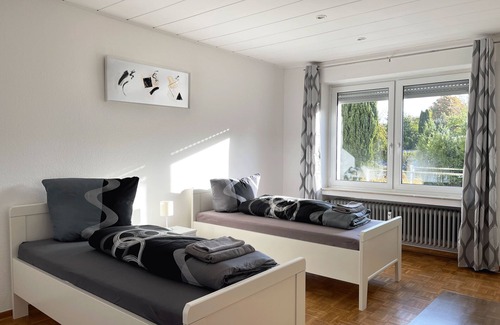 Osnabrueck Apartamento | 8-bed Apartment for fitters | home2share