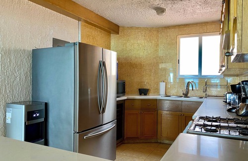 Zona Hotelera Villa | 8 Bedroom Beachfront Villa