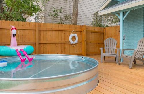 Smith's Memento Casa | 8 Beds! Steps 2 Ocean Center Cowboy Pool Beach