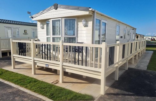 Chapel Saint Leonards Apartamento | 8 BERTH DELUXE CARAVAN Pg156 GOLDEN PALM CHAPEL ST LEONARDS