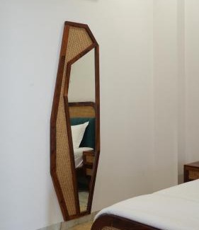 Jamwa Ramgarh Casa | 8 BHK Farm stay w Pool, Garden , Snooker, WiFi