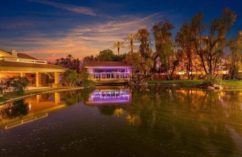 Palm Desert Casa | 8 Bunch Palms Grand Estate