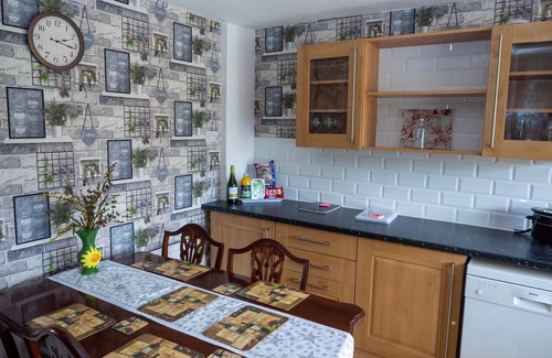 Ormskirk Cabaña | 8 HEATONS BRIDGE ROAD, family friendly, with a garden in Scarisbrick
