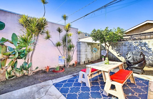 North Long Beach Cabaña | 8 Mi to Aquarium: Long Beach Bungalow w/ Patio!
