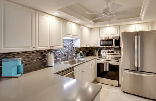 McGregor Condominio | 8 Mi to Beach: Modern Condo in Fort Myers!