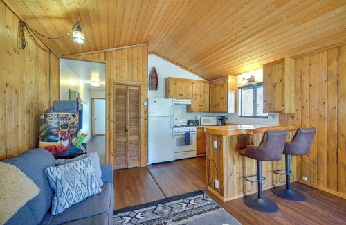 Sugarloaf Cabaña | 8 Mi to Big Bear Lake: Cozy Cabin w/ Trail Access