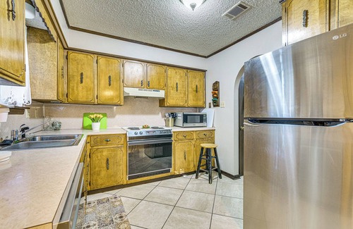 Little Rock Casa | 8 Mi to Downtown Little Rock: Home w/Patio