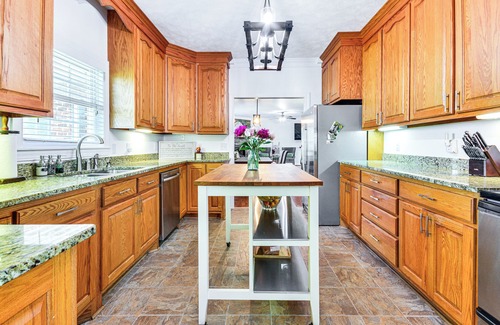 Pilot Mountain Casa | 8 Mi to Dtwn Mt Airy: Mtn-View North Carolina Home