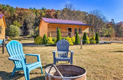 Cherokee Casa | 8 Mi to Great Smoky Mtn National Park Cozy Cabin