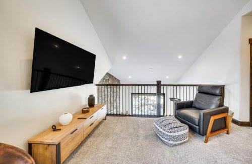 South Forty Casa | 8 Mi to Keystone Resort Mtn-View Townhome