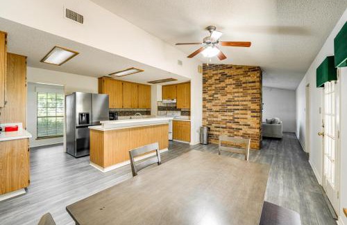 Cross Roads Casa | 8 Mi to Lewisville Lake Peaceful Countryside Home