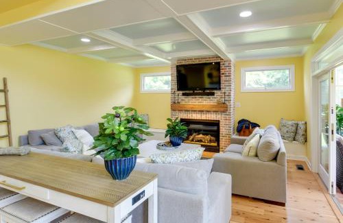 Berlin Casa | 8 Mi to Ocean City Beach Renovated Maryland Home