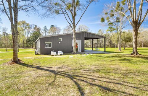 Latimer Apartamento | 8 Mi to Ocean Springs Rural Mississippi Retreat