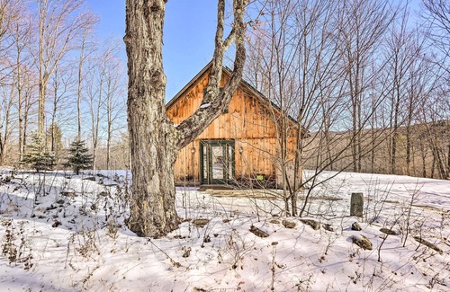Andover Apartamento | 8 Mi to Okemo Mtn: Charming Ludlow Studio!